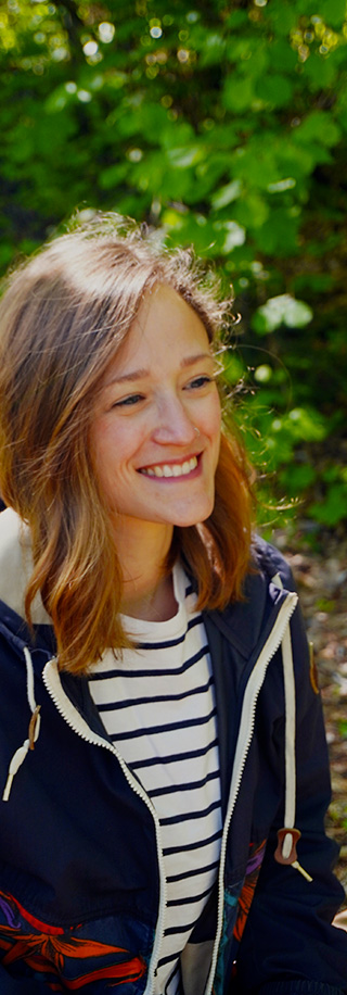 Claire, professionnelle de l'éducation par la nature.